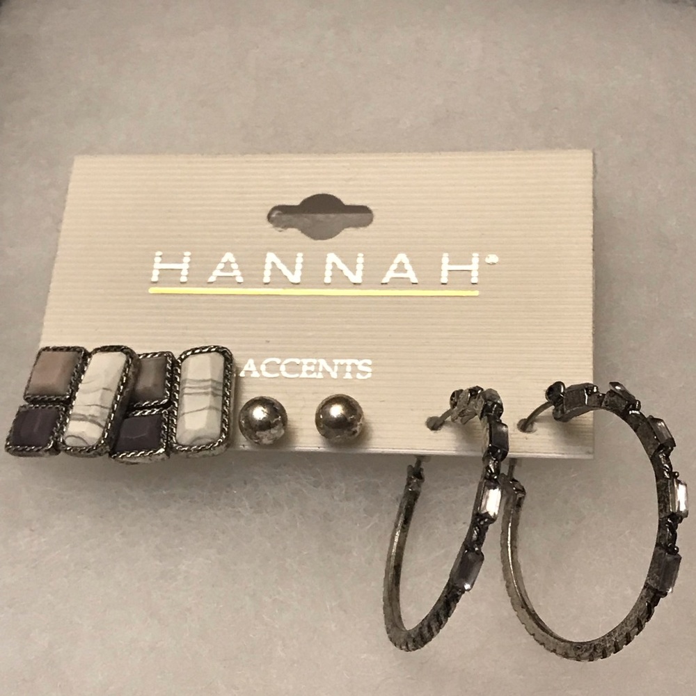 Hannah Earrings 3 sets.